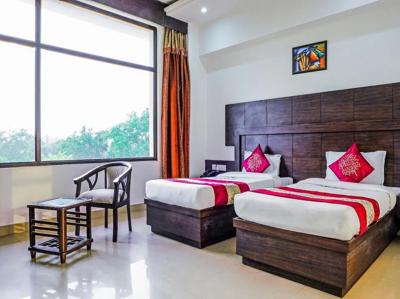 *** Hotel Madhu Resort Agra  India