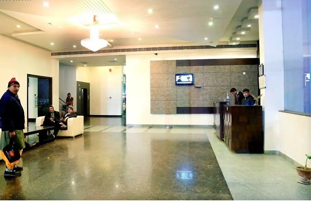 *** Hotel Madhu Resort Agra  India