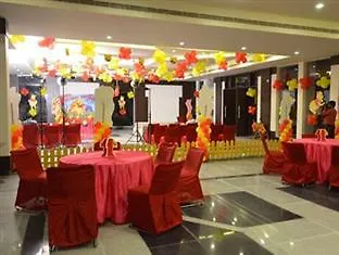 Hotel Madhu Resort Agra