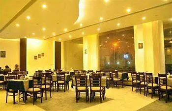 Hotel Madhu Resort Agra